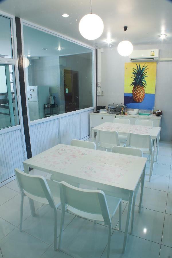 S'Prima Hostel Phitsanulok Ngoại thất bức ảnh