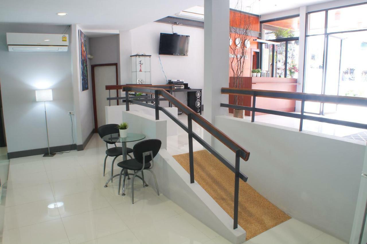 S'Prima Hostel Phitsanulok Ngoại thất bức ảnh