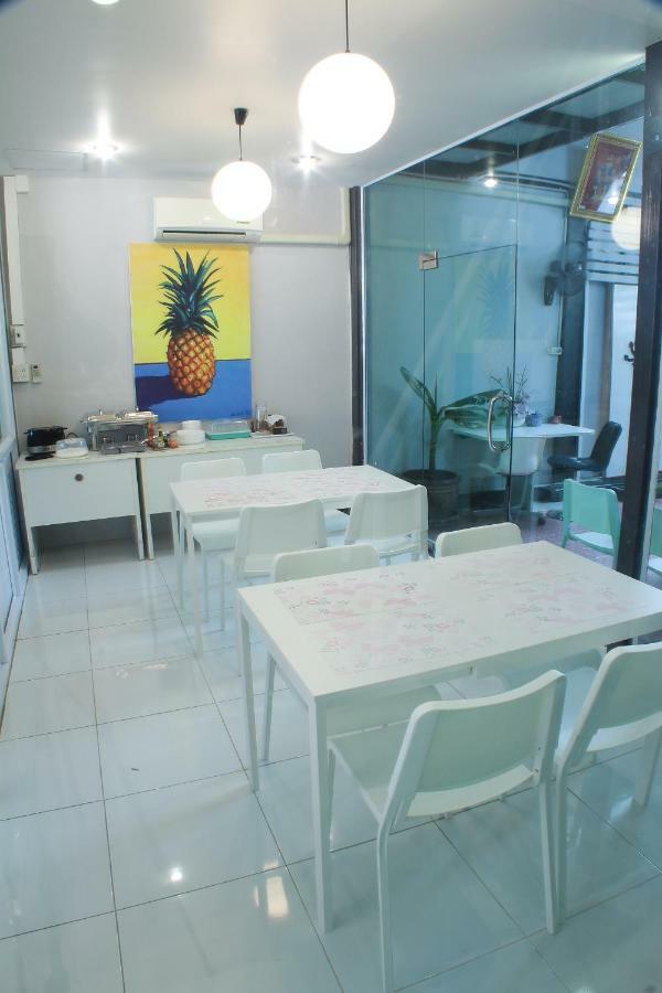 S'Prima Hostel Phitsanulok Ngoại thất bức ảnh